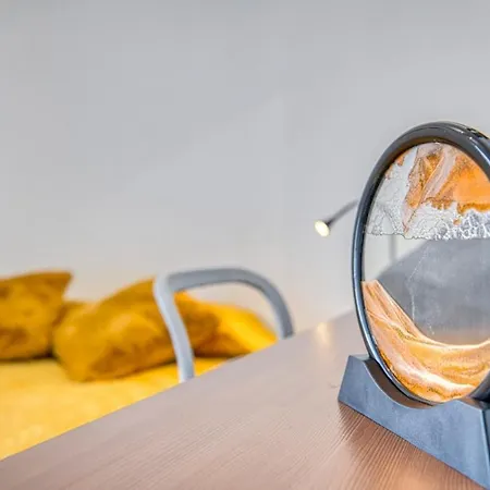 Coliving - Sahara Bedroom - Convenient & Near Cern Appartement Saint-Genis-Pouilly