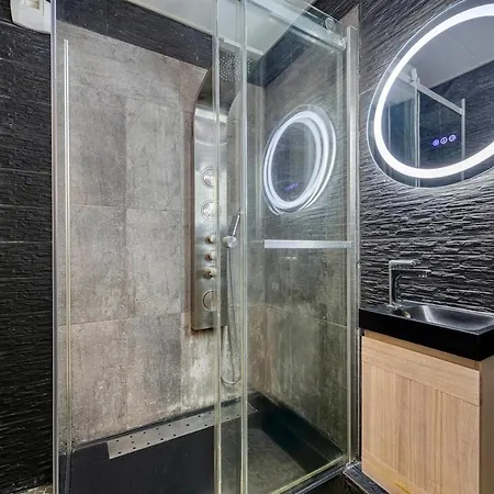 Coliving - Sahara Bedroom - Convenient & Near Cern
